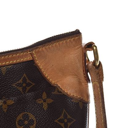 Louis Vuitton Monogram Odeon MM 8 of 14