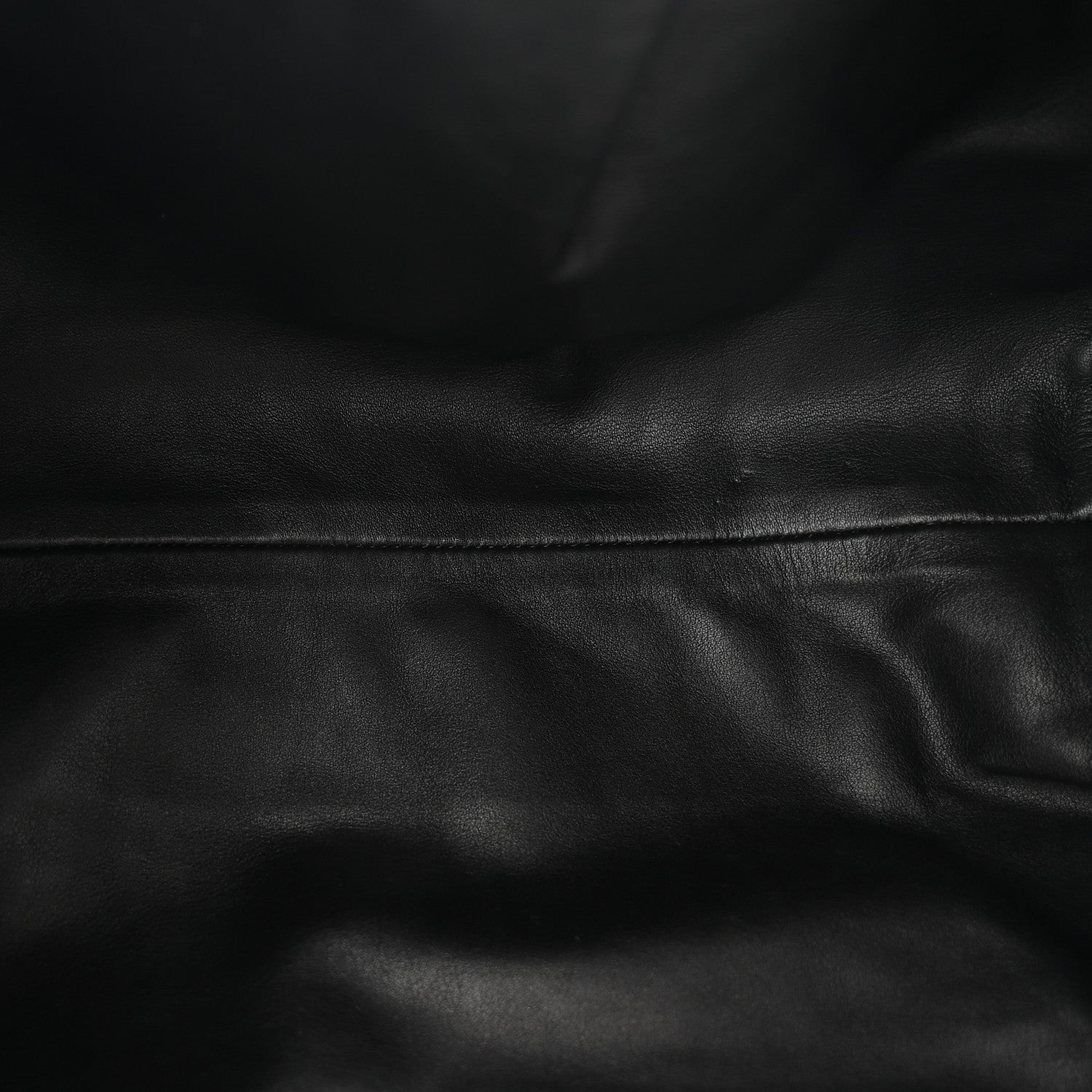 Bottega Veneta Smooth Butter Calf The Pouch Oversized Clutch Black 5 of 10
