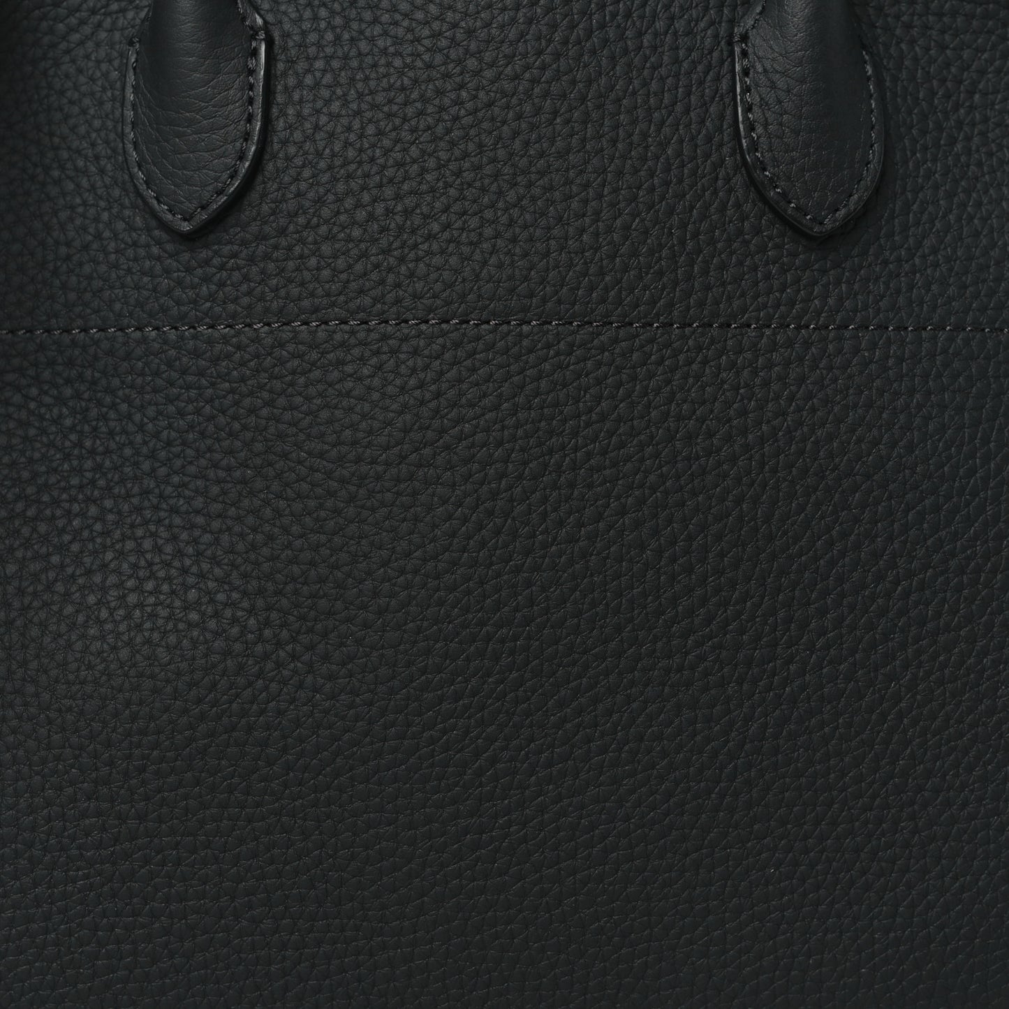 Matte Grained Calfskin Soft Margaux 12 Black