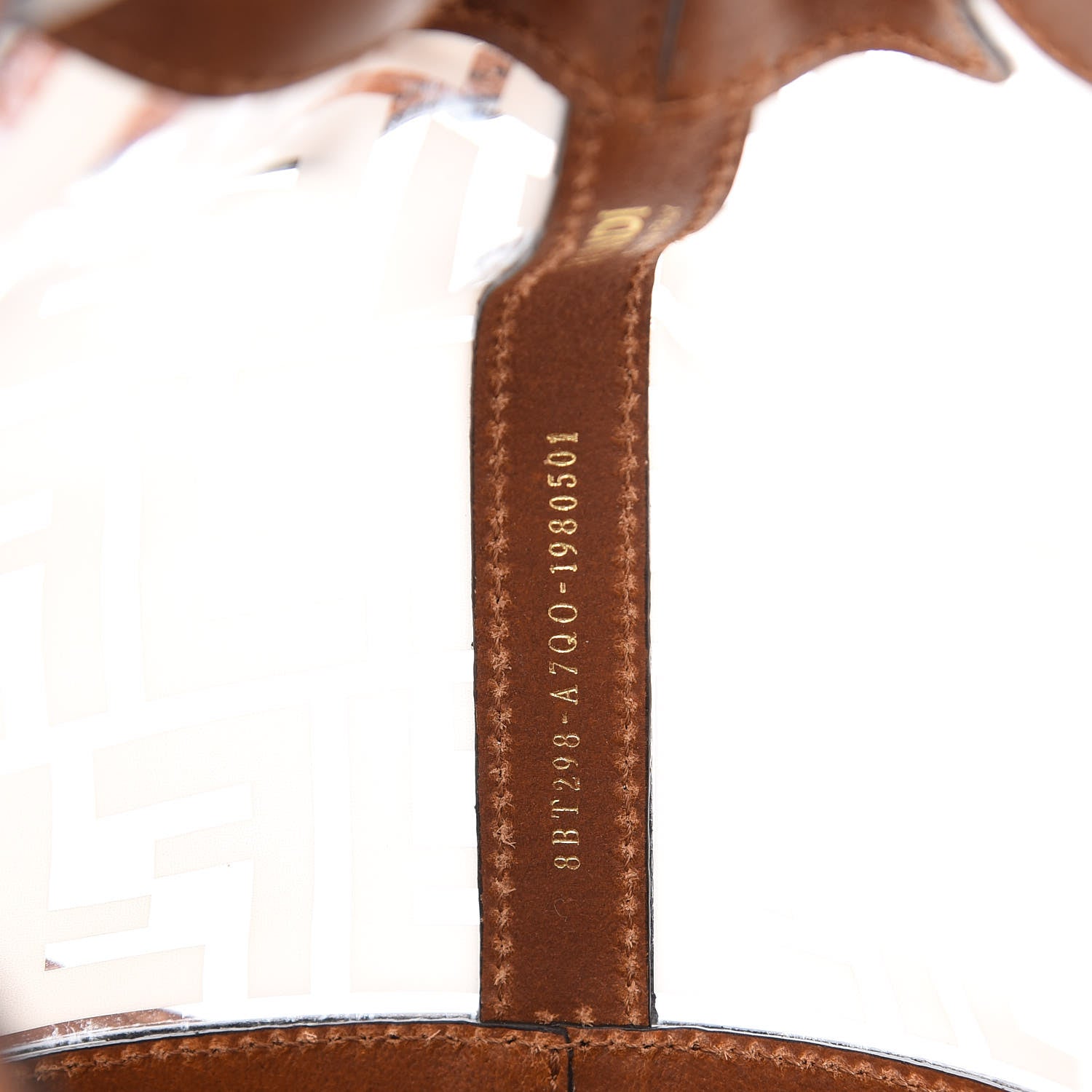 Fendi TPU FF Vitello Aura F is Fendi Grande Mon Tresor Bucket Bag White Cuoio 6 of 9