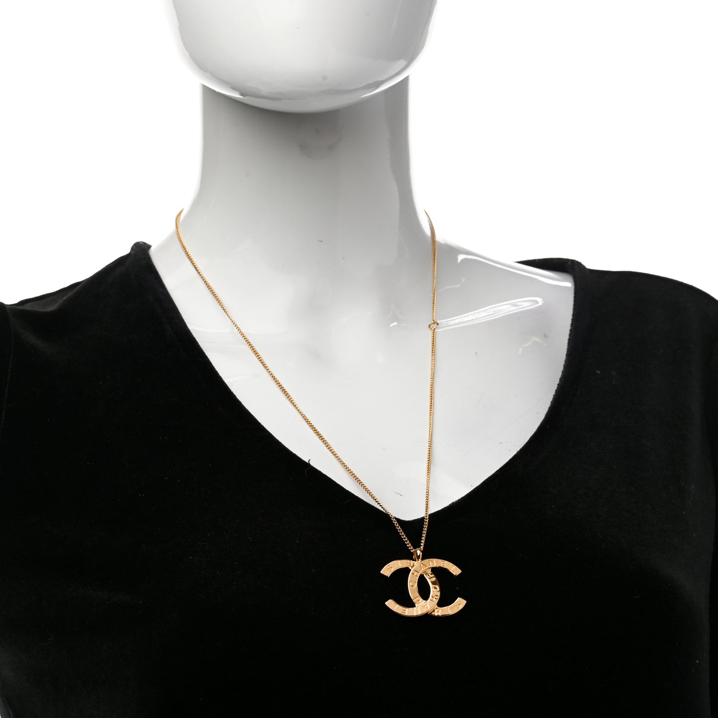Metal CC Paris Button Necklace Gold