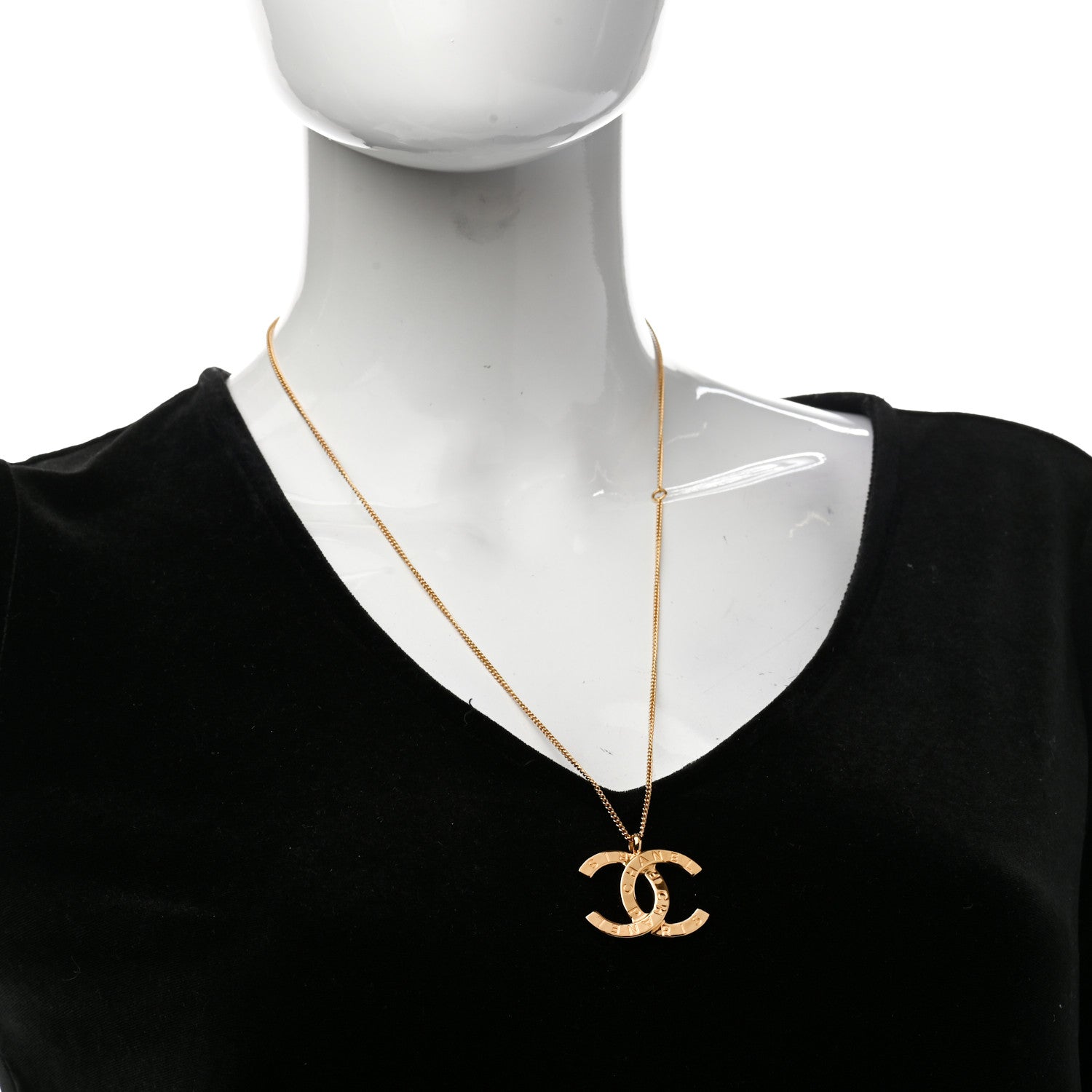 Chanel Metal CC Paris Button Necklace Gold 2 of 7