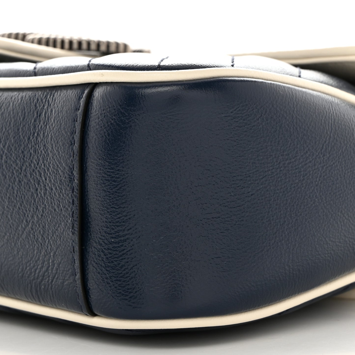 Vintage Effect Calfskin Matelasse Diagonal Small Torchon GG Marmont Shoulder Bag Blue Agata Mystic White