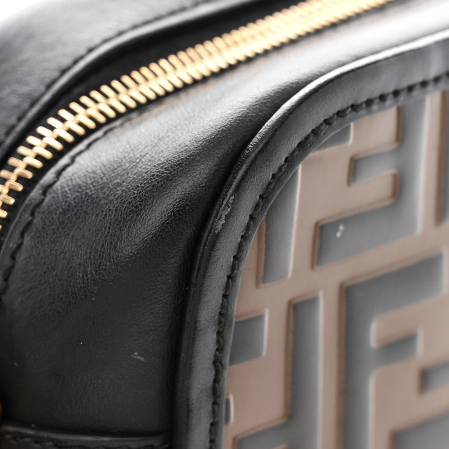 Vitello Century F is Fendi Bi-Color FF 1974 Embossed Camera Case Maya Black