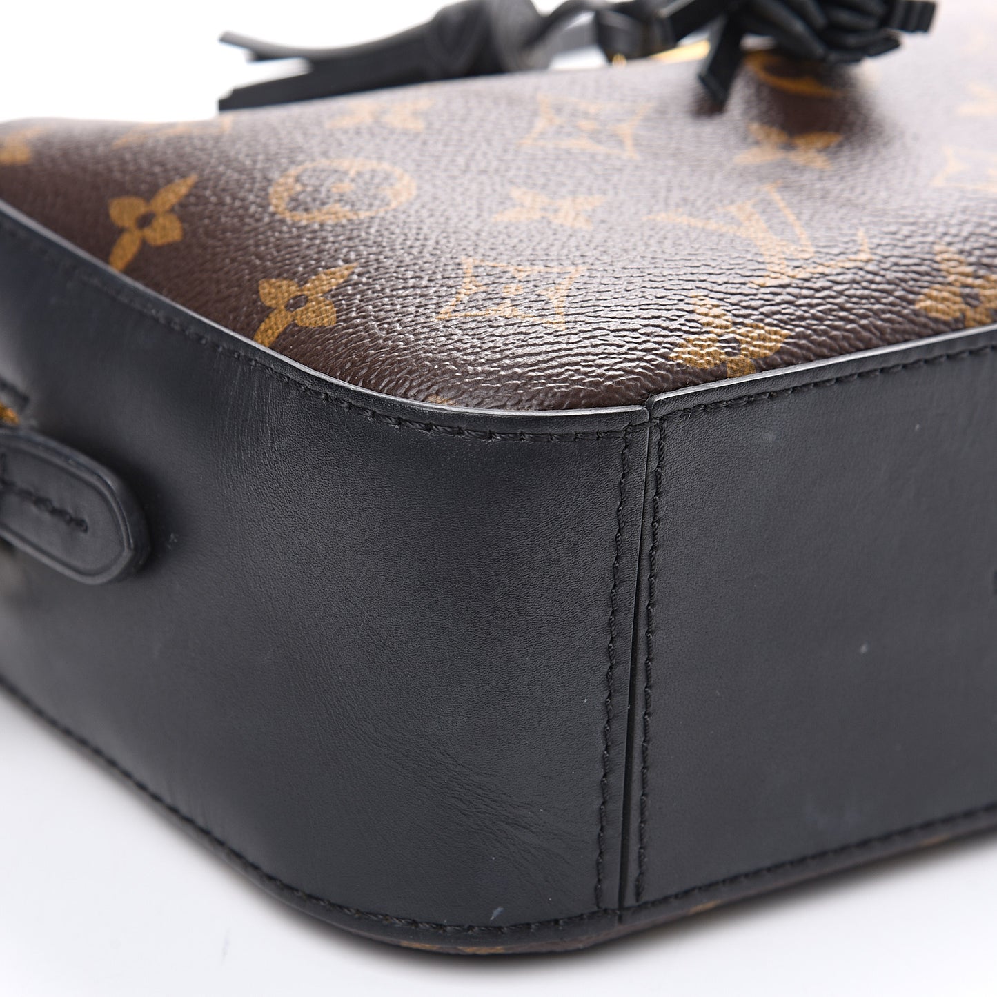 Monogram Saintonge Black