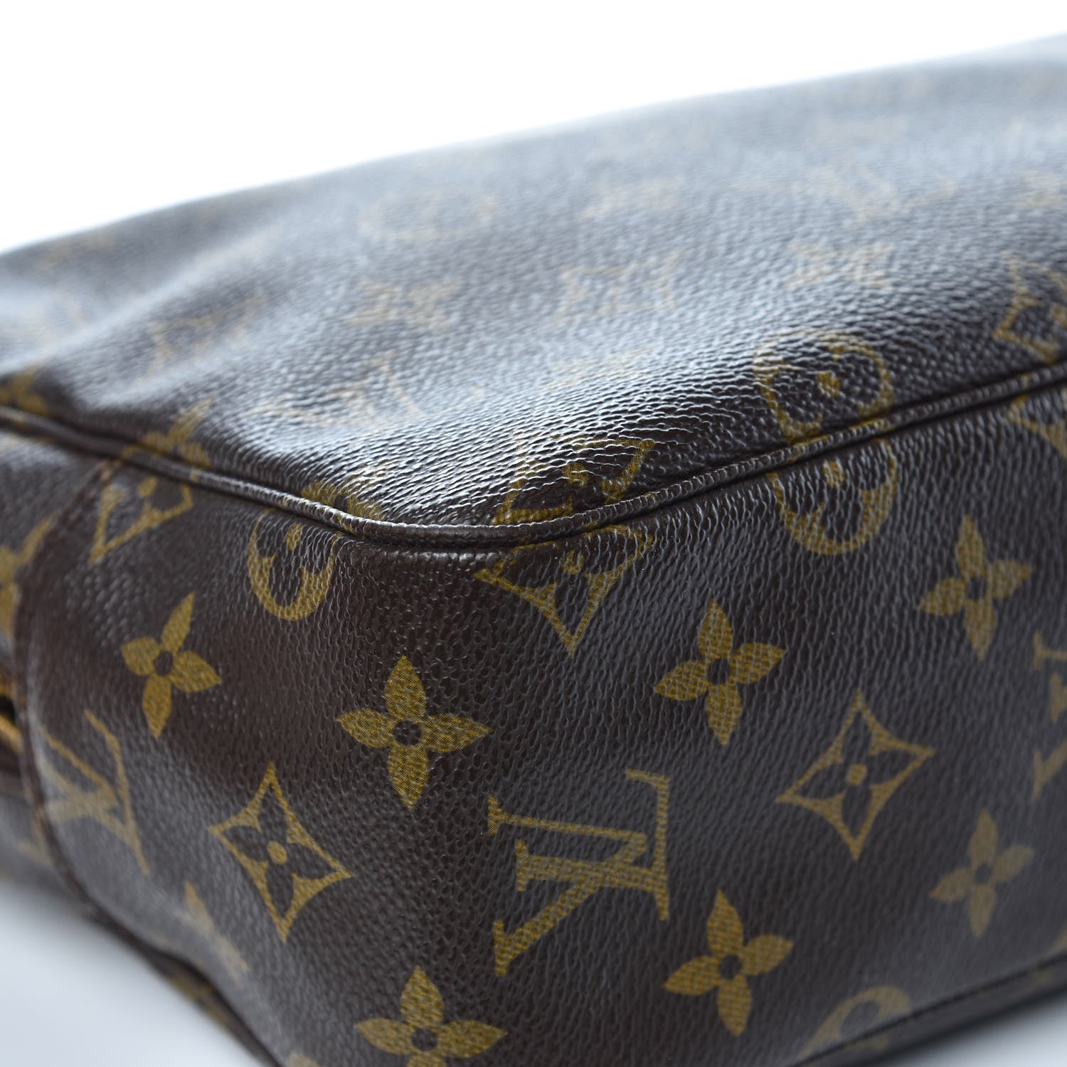 Louis Vuitton Monogram Trousse Toilette 28 9 of 15