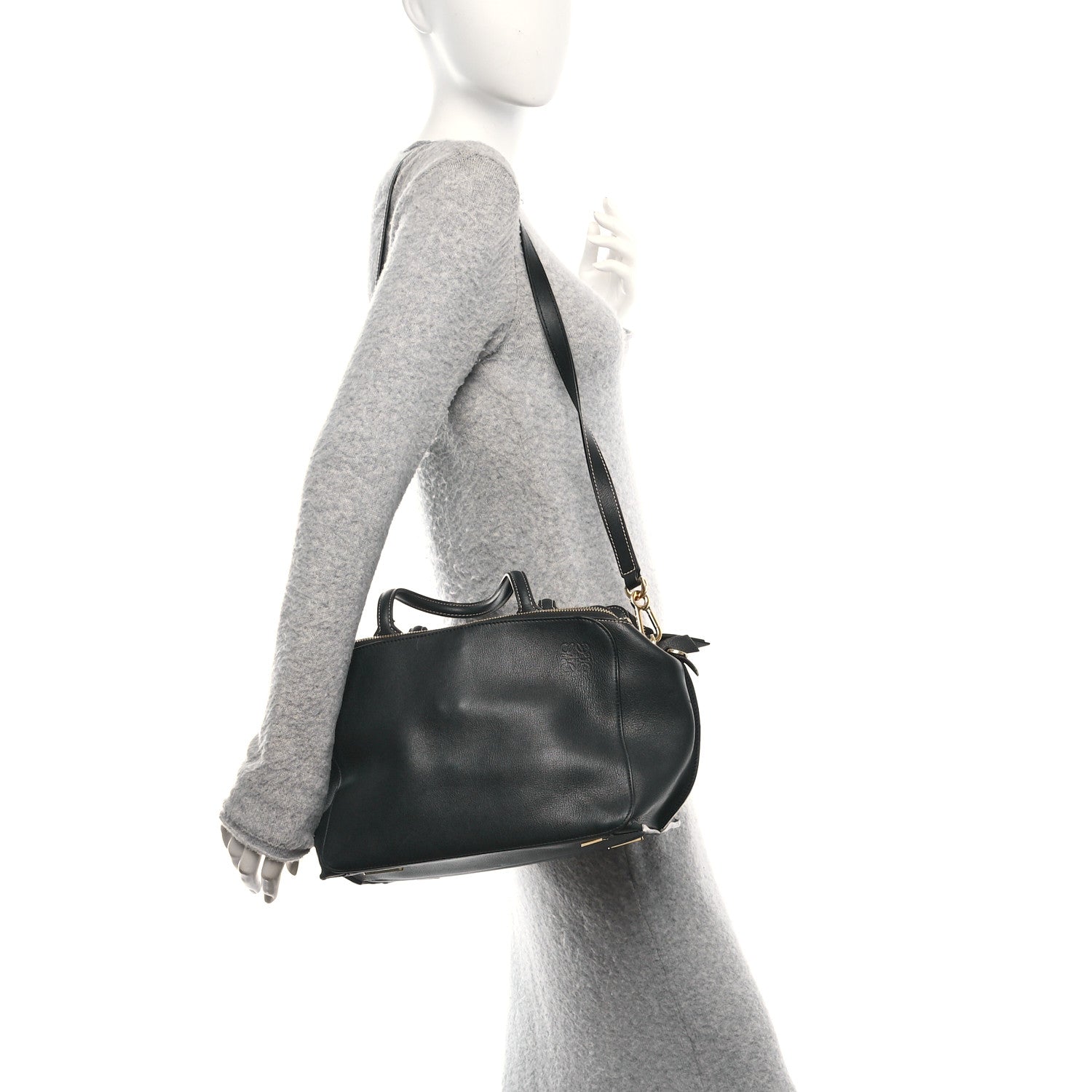 Loewe Calfskin Triple Zip Tote Black 1768631 – FASHIONPHILE