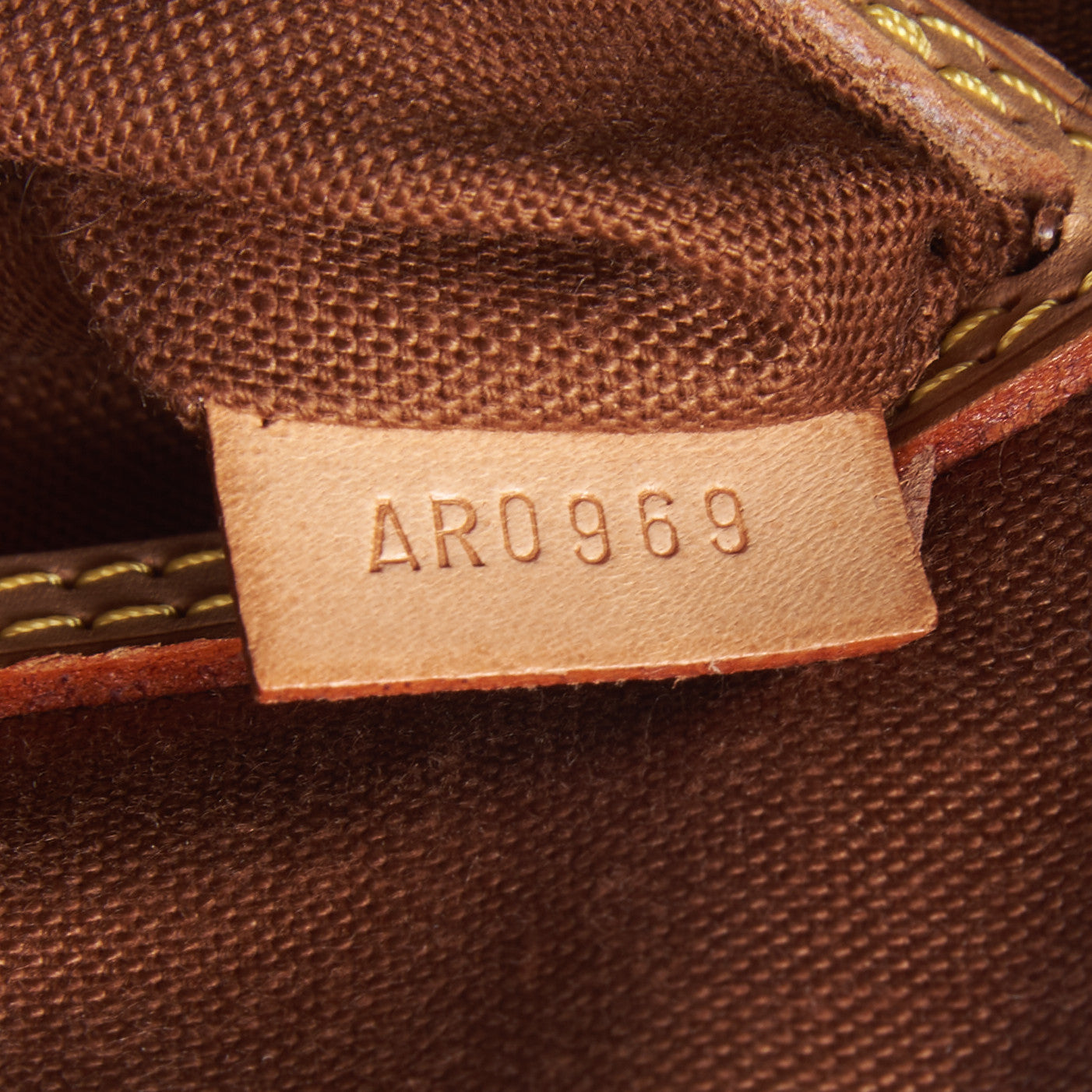 Louis Vuitton Monogram Alma PM 9 of 9