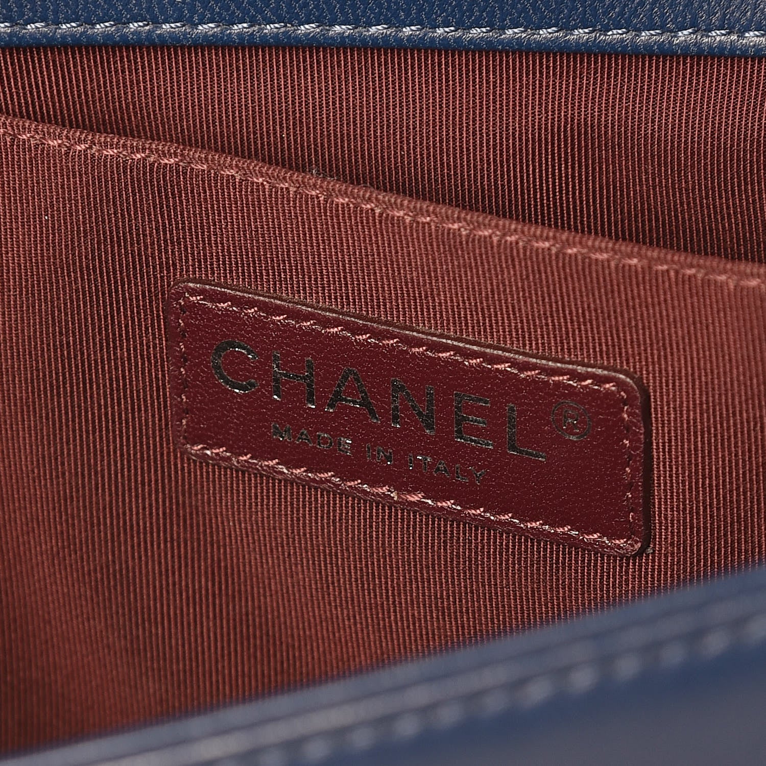 Chanel Wrinkled Lambskin Chevron Quilted Medium Boy Flap Navy 6 of 15