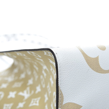 Louis Vuitton Monogram Giant Onthego GM Kaki Beige 9 of 11