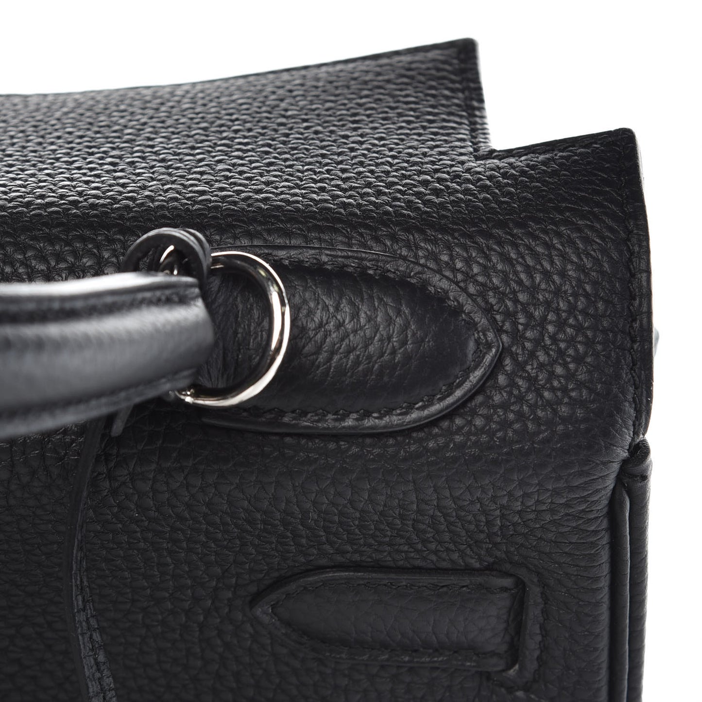 Togo Kelly Retourne 32 Black