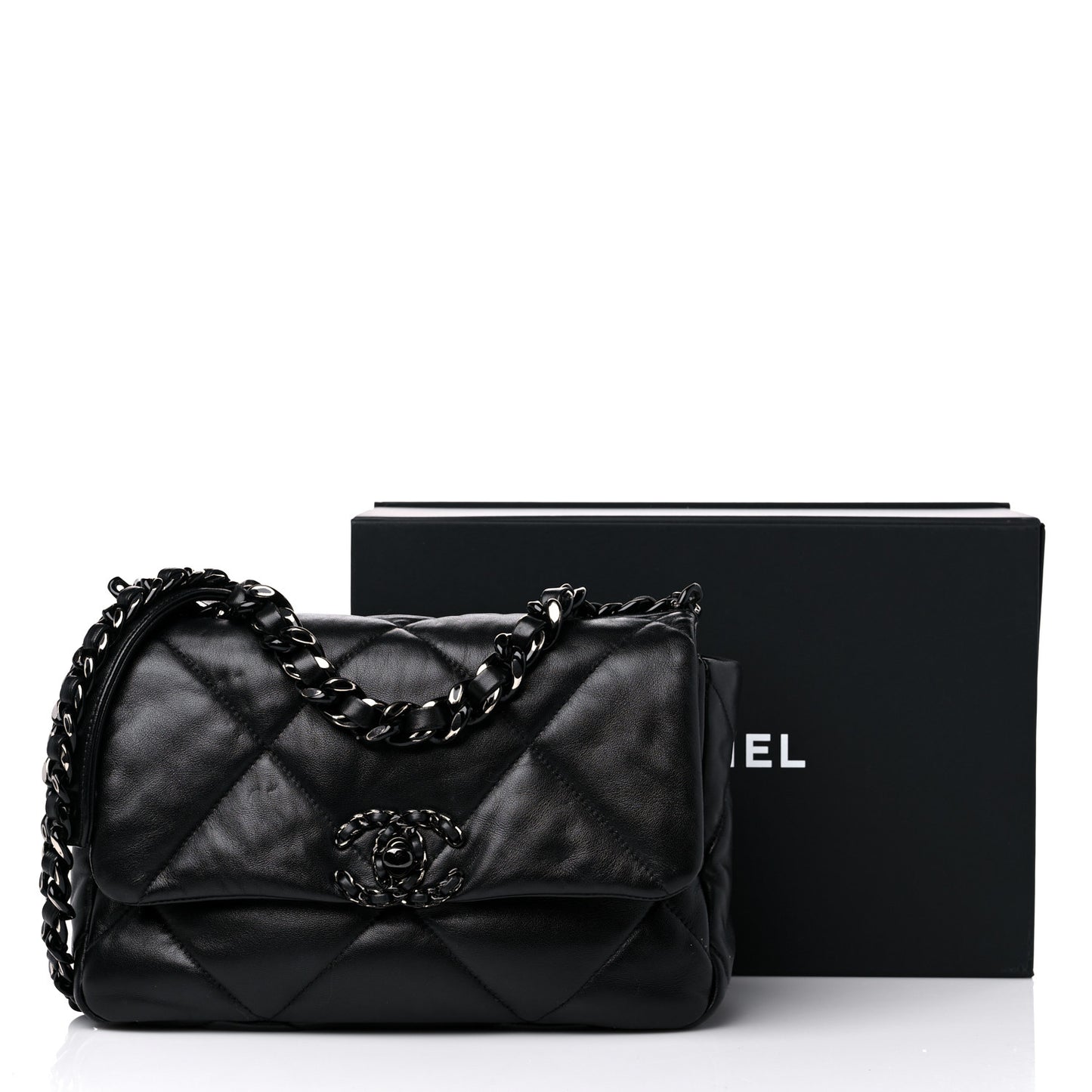 Lambskin Quilted Medium Chanel 19 Flap So Black