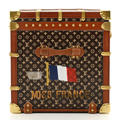 Louis Vuitton Miss France Trunk Paperweight 8 of 8