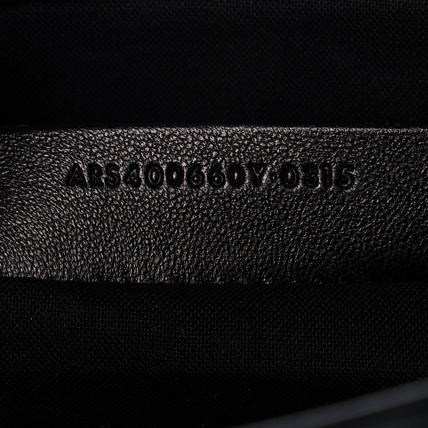 Saint Laurent Textured Calfskin Medium Classic Y Cabas Black 6 of 12