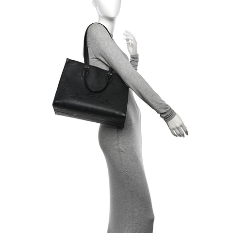 Empreinte Monogram Giant Onthego MM Black