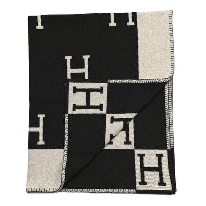 Hermes Wool Cashmere Avalon Blanket Ecru Gris Fonce 2 of 3