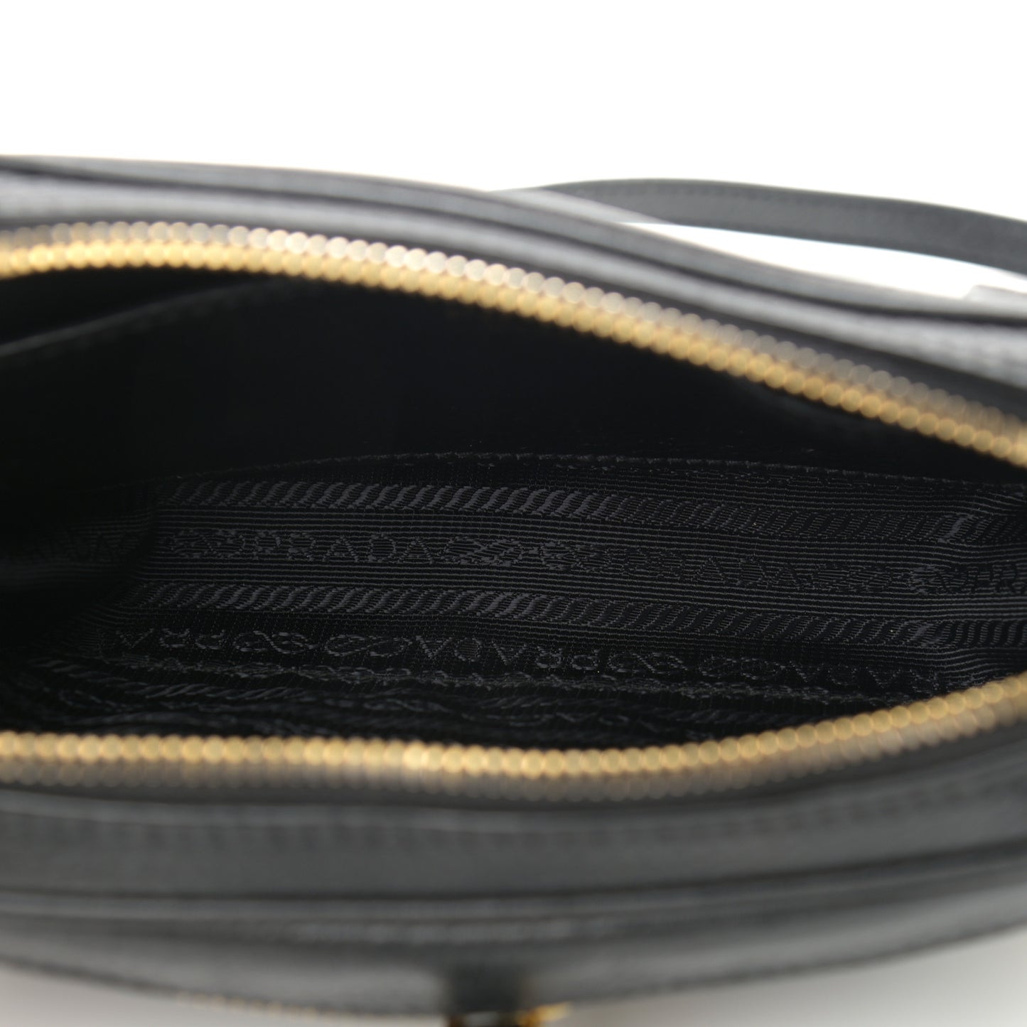 Vitello Daino Belt Bag Black