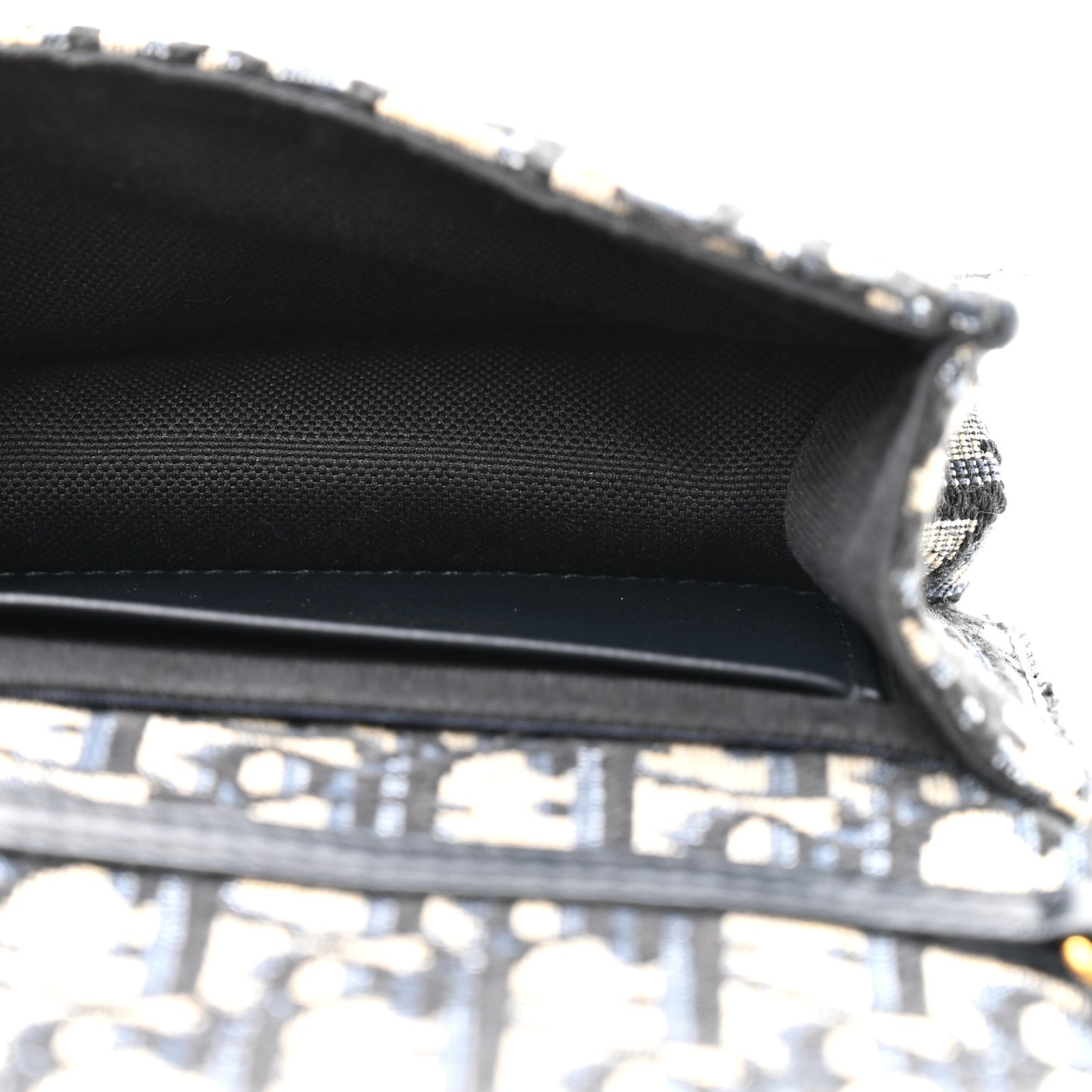 Oblique Nano 30 Montaigne Pouch Blue