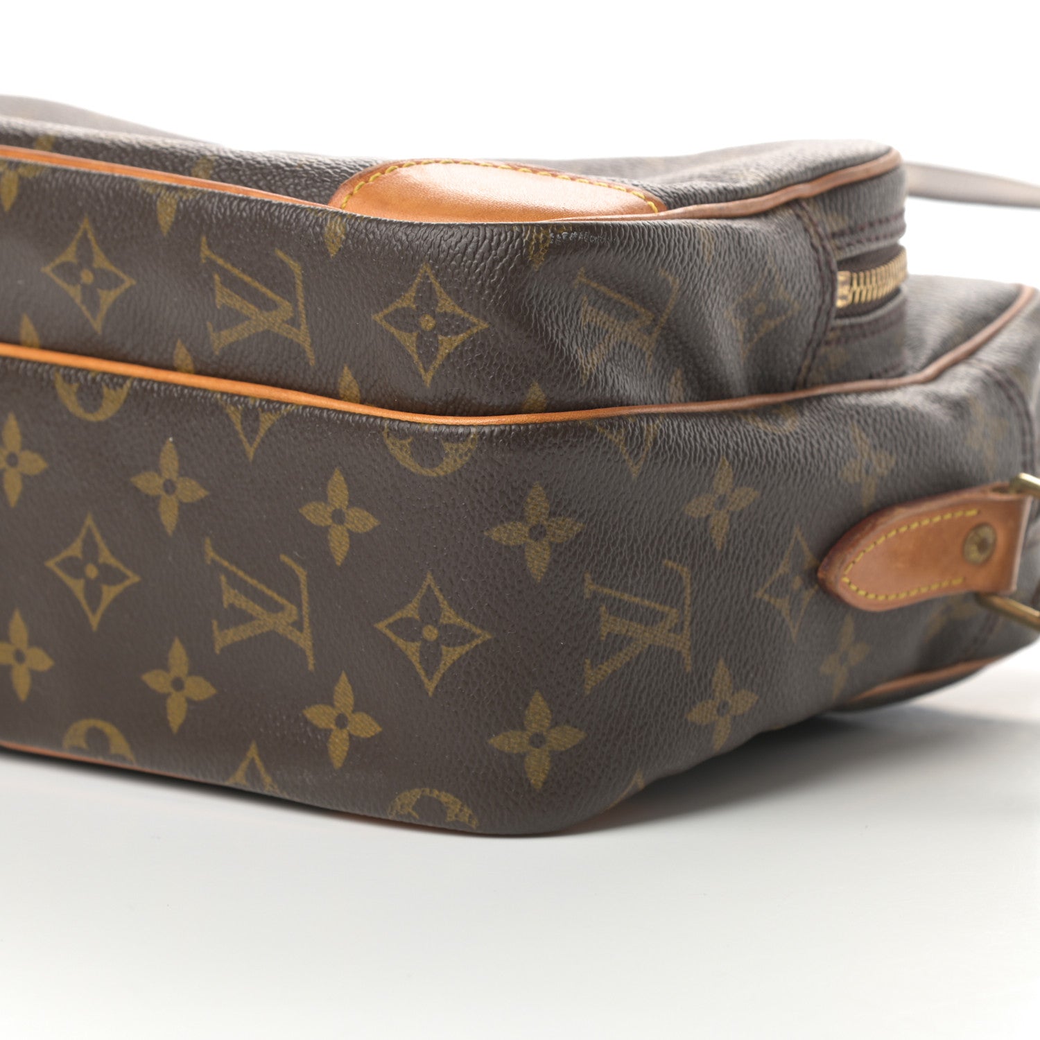 Louis Vuitton Monogram Nil 28 10 of 15