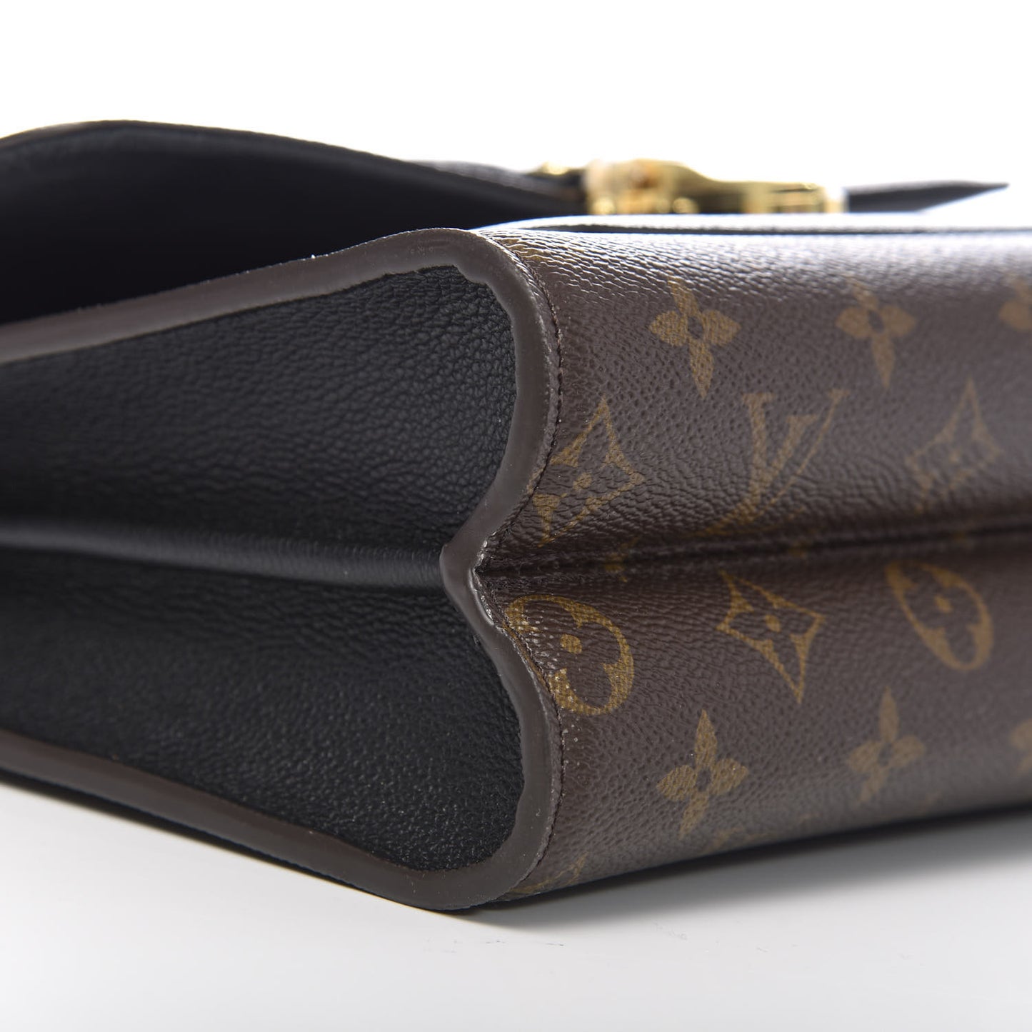 Monogram Victoire Black
