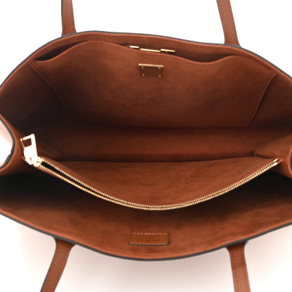 Louis Vuitton Grained Calfskin Lockme Shopper Chataigne 5 of 11