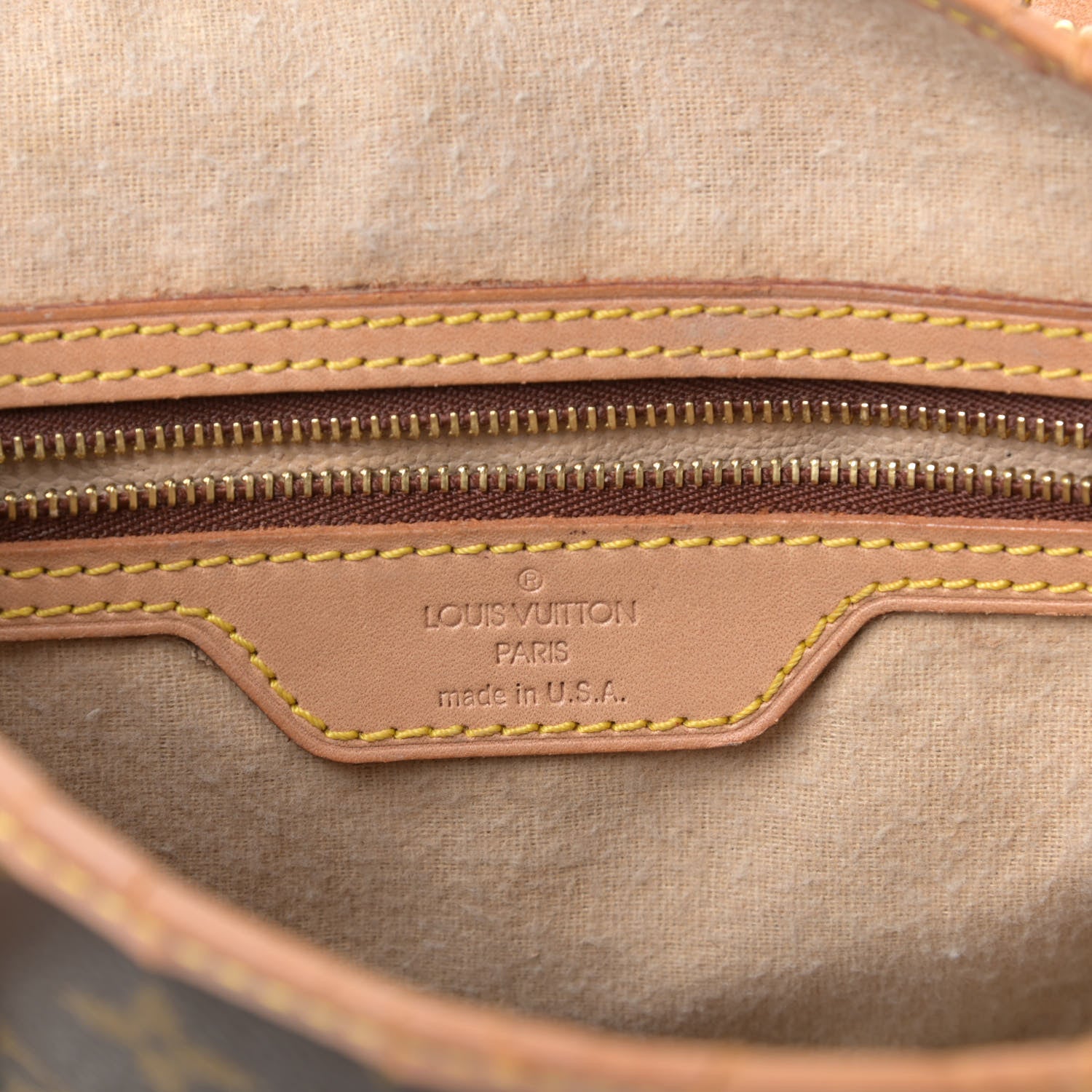 Louis Vuitton Monogram Petit Bucket 23 8 of 18