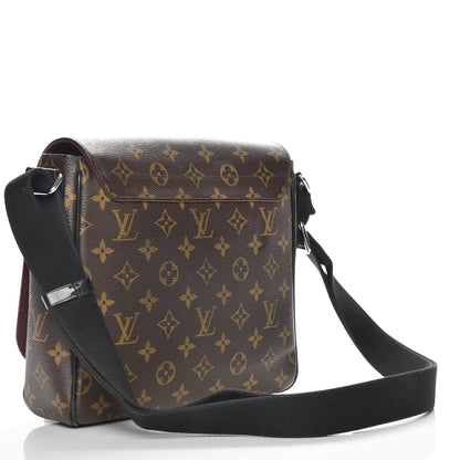 Louis Vuitton Monogram Macassar District PM 3 of 11