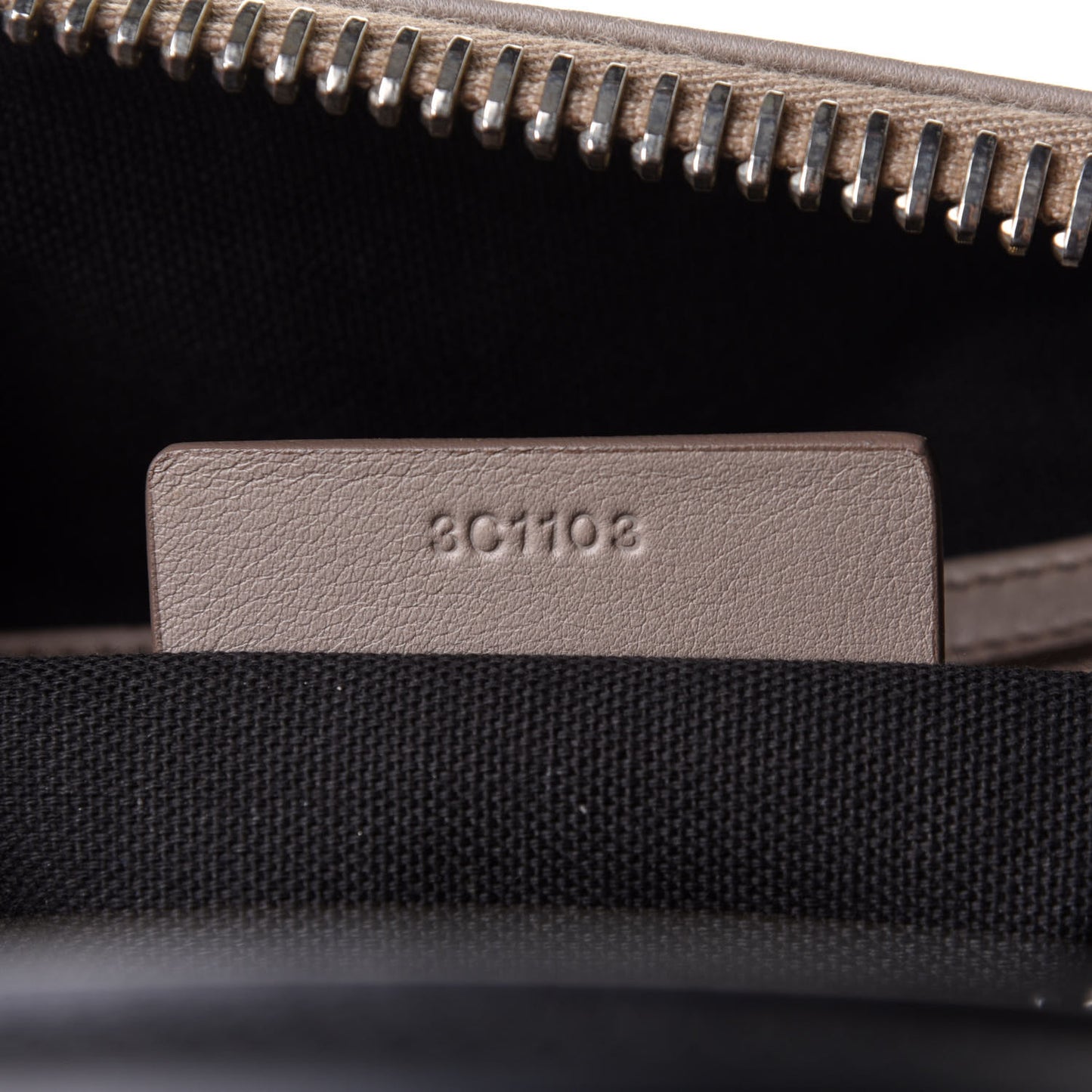 Calfskin Small Tri-Color Antigona Beige Black White
