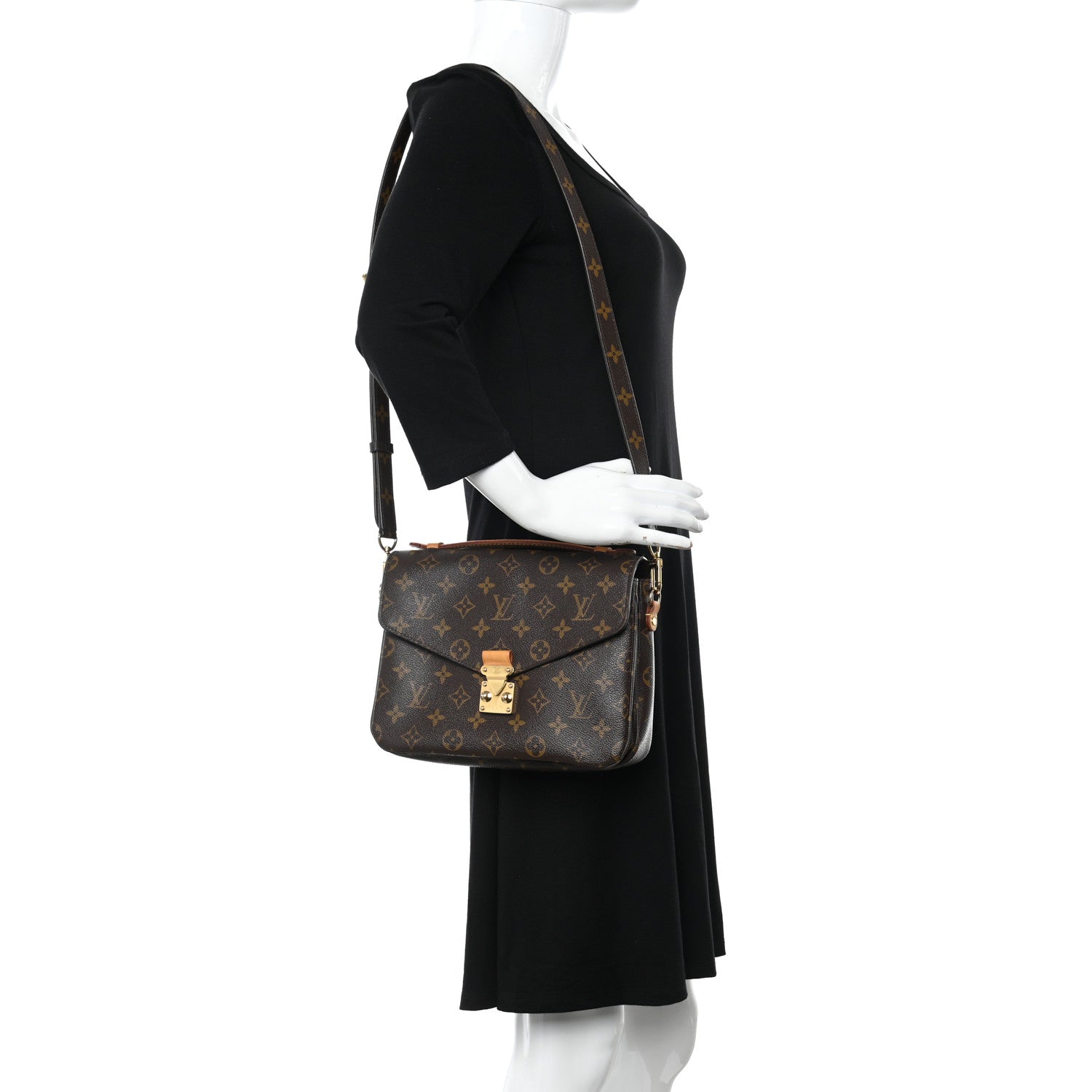 Louis Vuitton Monogram Pochette Metis 2 of 19
