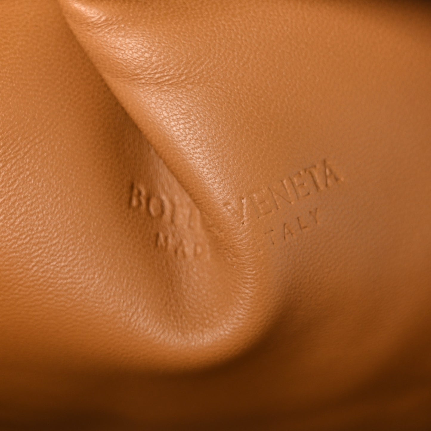 Nappa Maxi Intrecciato The Pouch Oversized Clutch Caramel