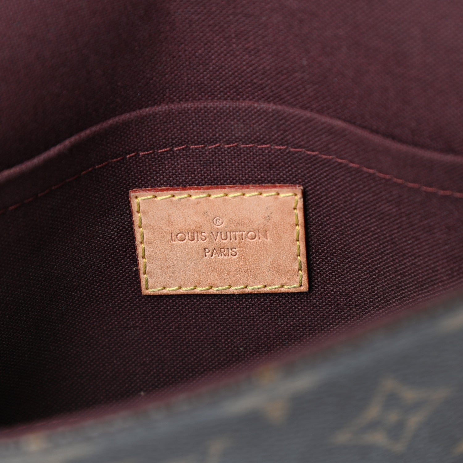 Louis Vuitton Monogram Favorite PM 6 of 9