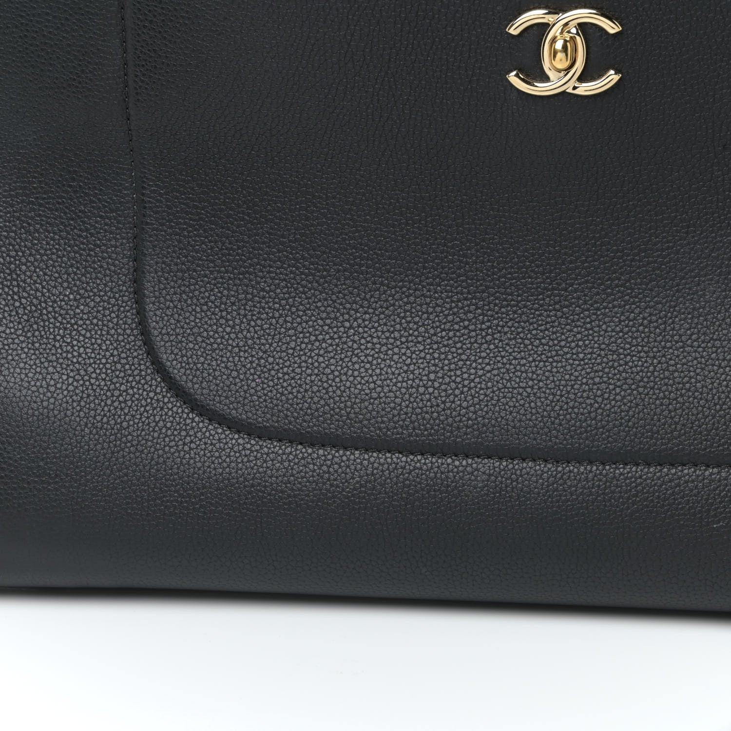 Chanel Grained Calfskin Medium Neo Executive Shopper Tote Black 17 of 23
