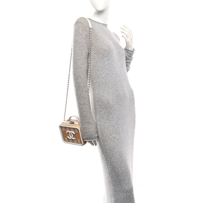 Chanel Raffia Patent Small CC Filigree Vanity Case White 2 of 11