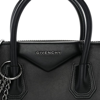 Givenchy Smooth Calfskin Chains Small Antigona Black 8 of 10
