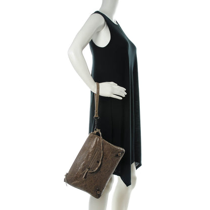 Balenciaga Agneau Classic Hardware Flat Handle Clutch Gris Poivre 2 of 7