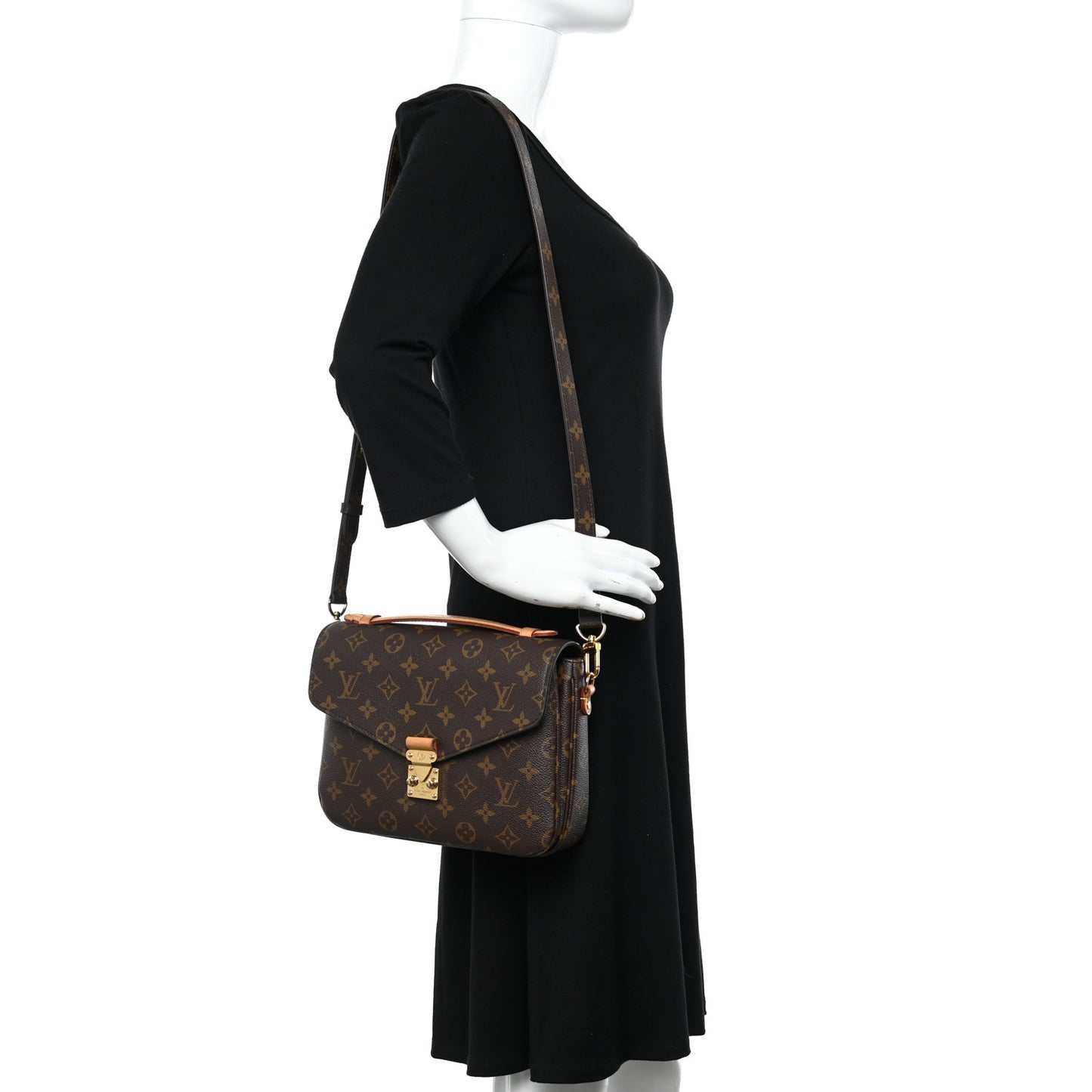 Monogram Pochette Metis