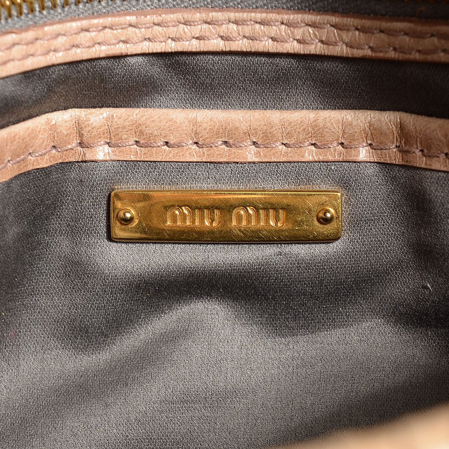 Nappa Matelasse Shoulder Bag Cammeo