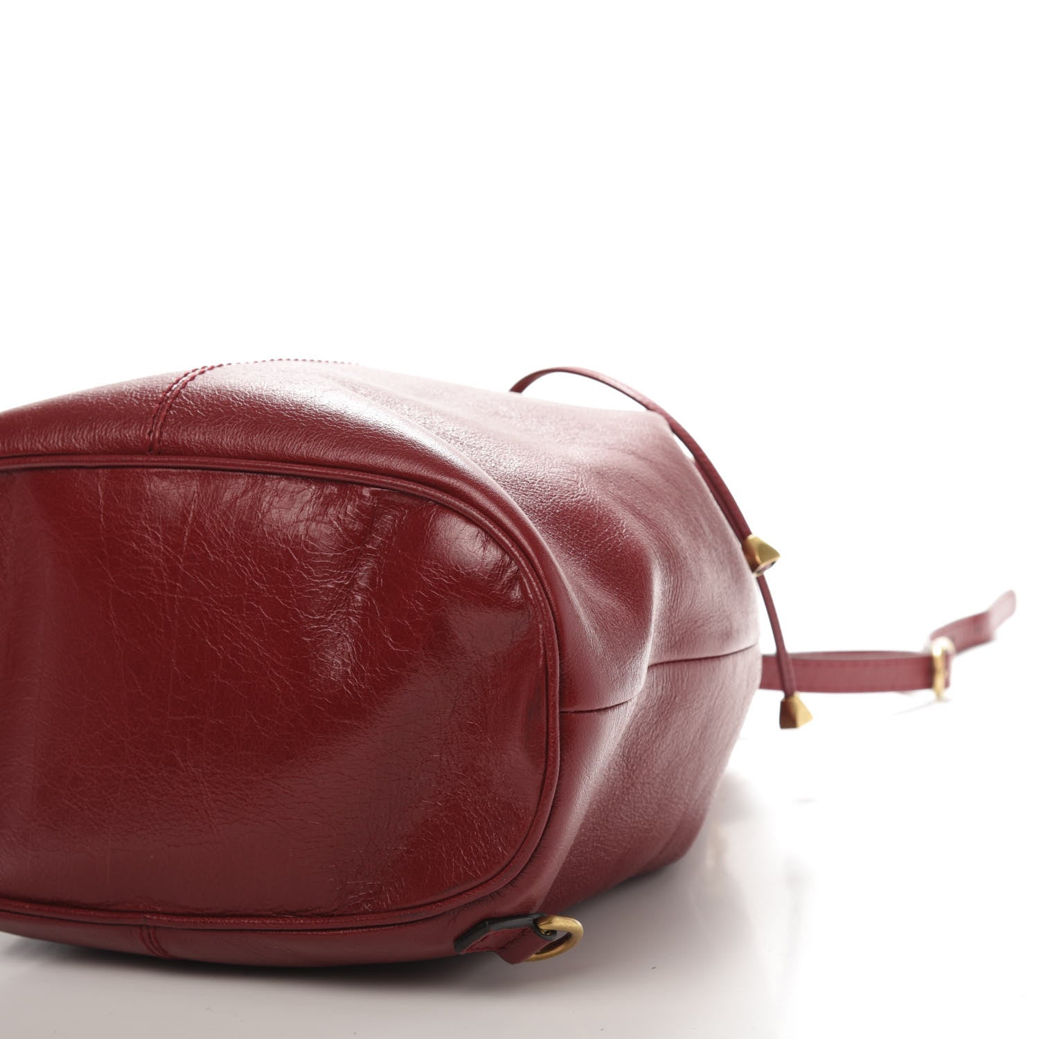 Gucci Piuma Lux Energy Medium Re(Belle) Convertible Bucket Bag Hibiscus Red 7 of 11