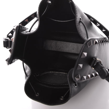 Valentino Garavani Vitello Rockstud Bucket Bag Black 6 of 8