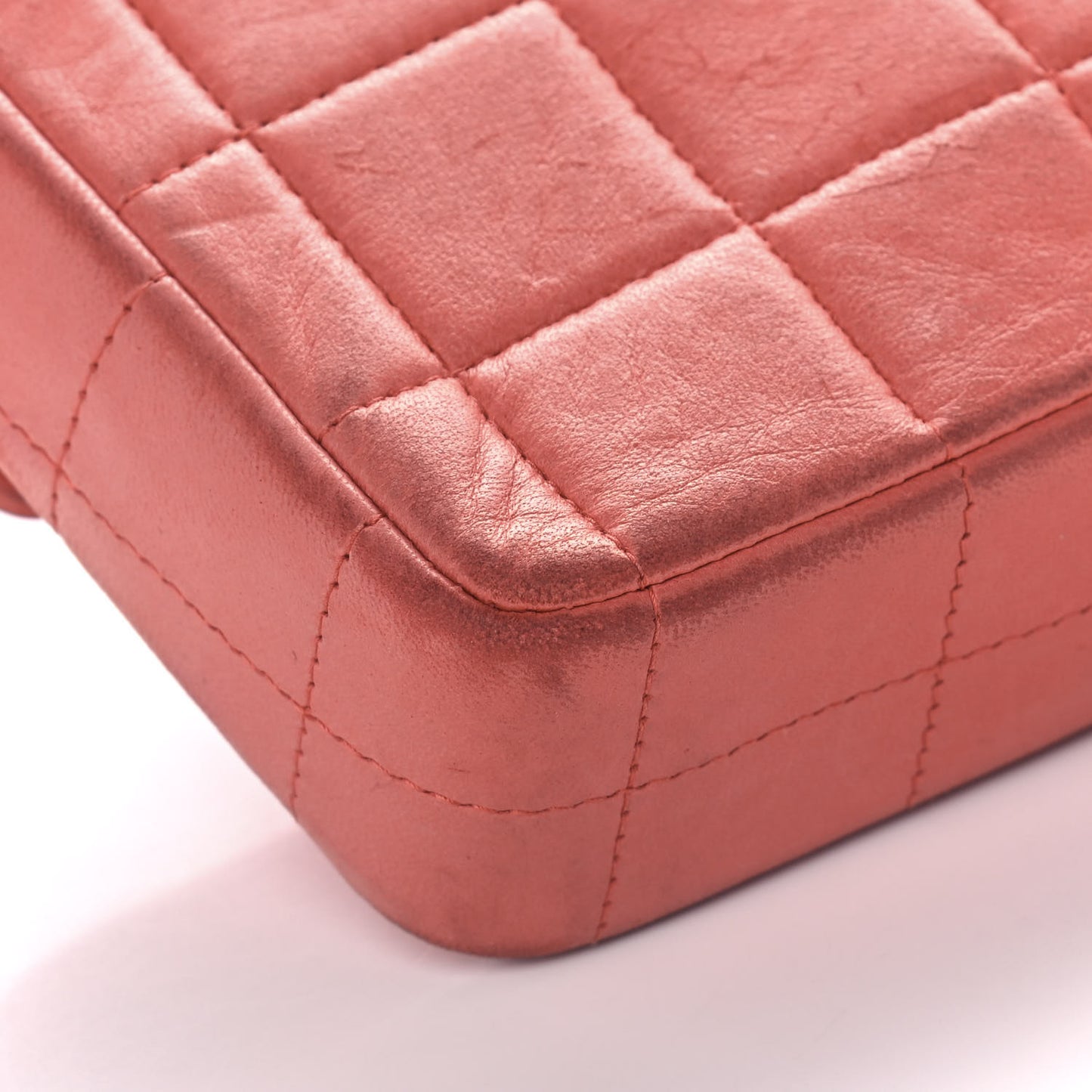Lambskin East West Chocolate Bar Flap Pink