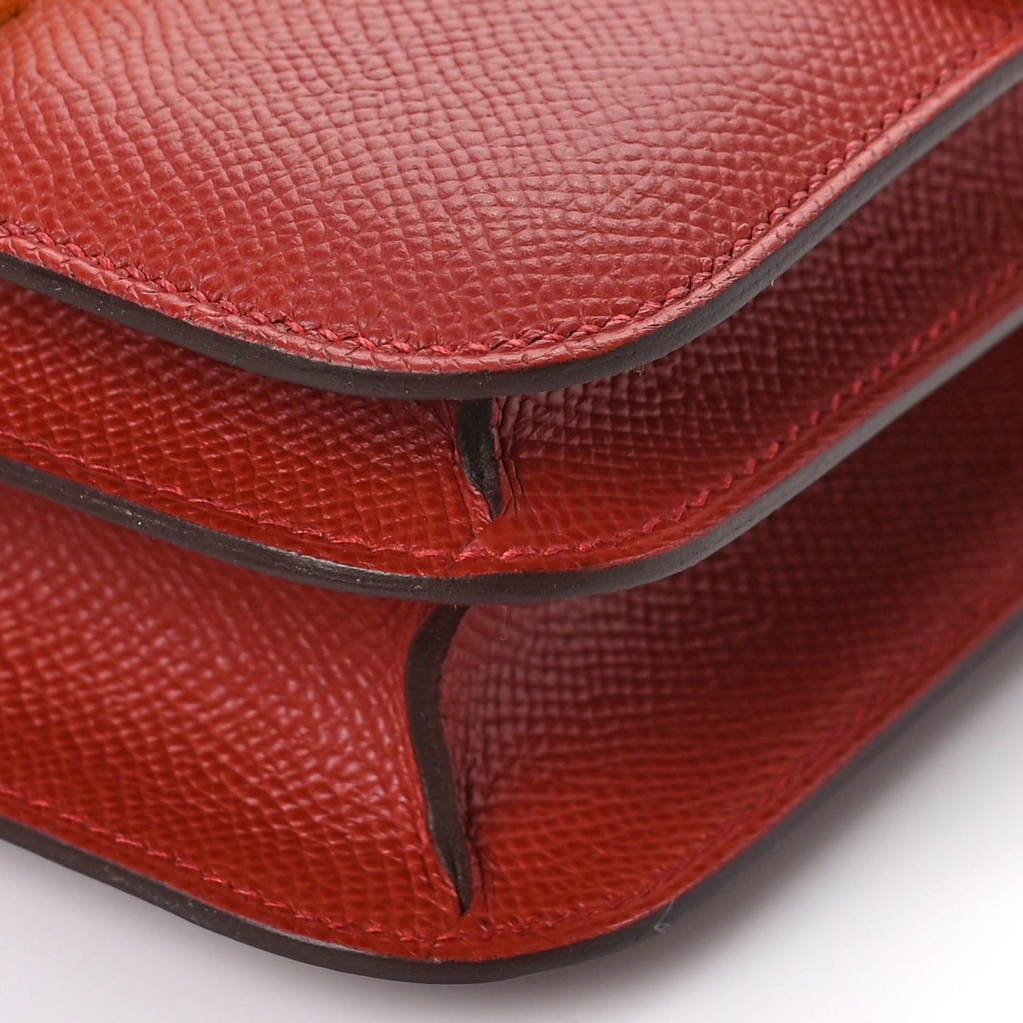 Epsom Constance 18 Rouge Venetian