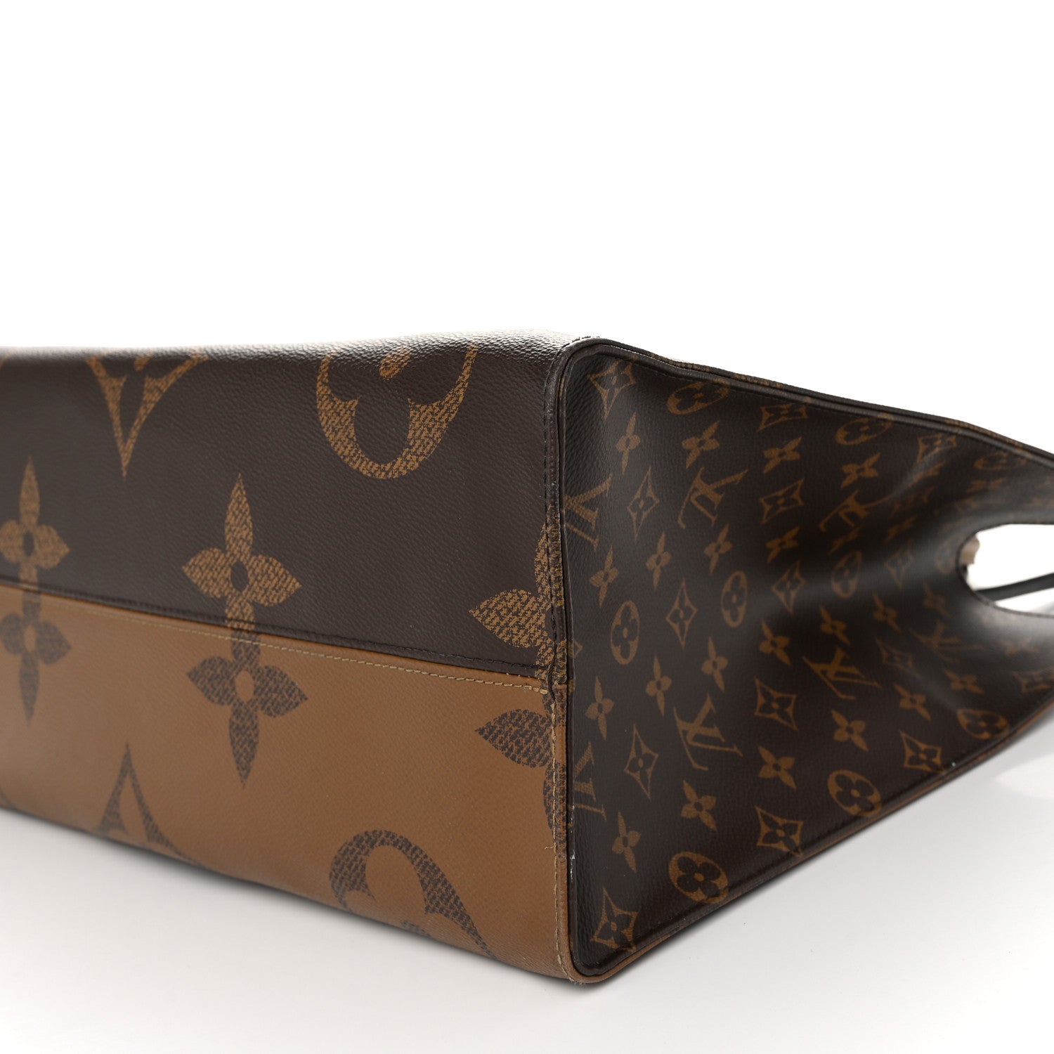 Louis Vuitton Reverse Monogram Giant Onthego GM 8 of 11