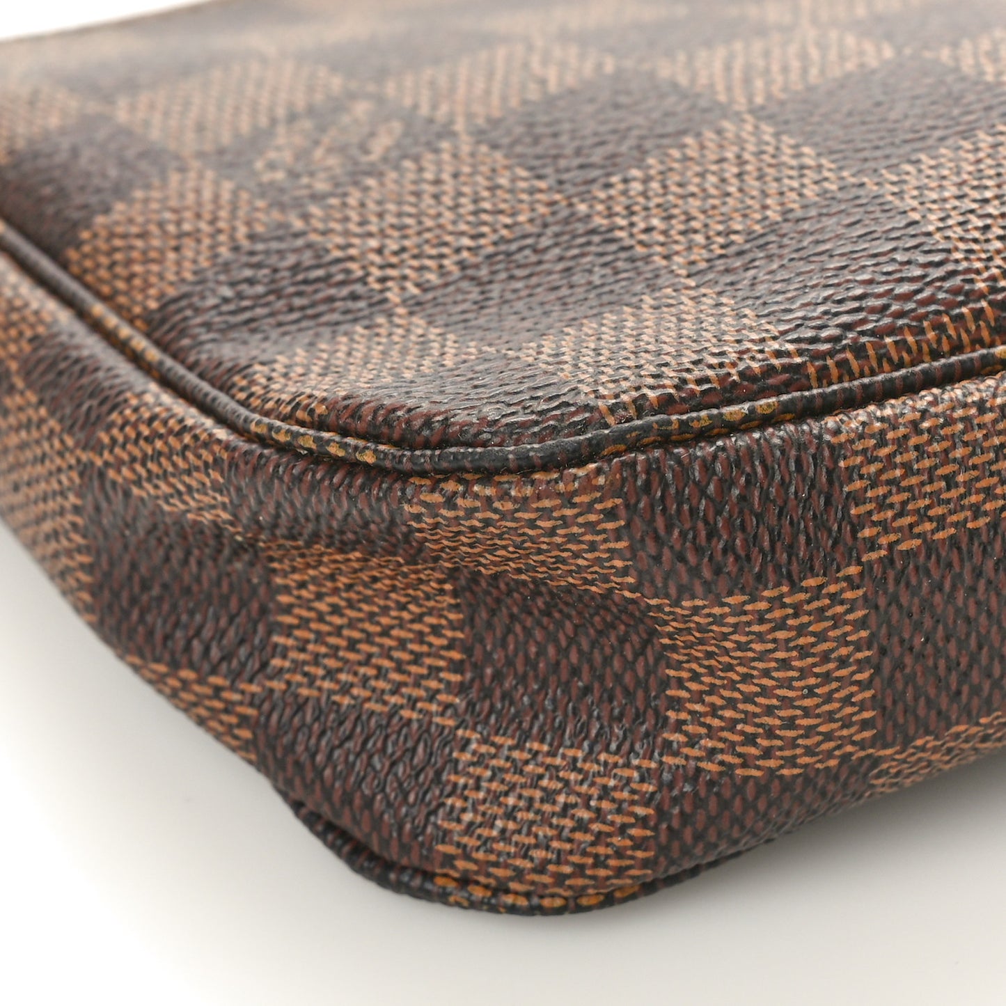 Damier Ebene Pochette Accessories