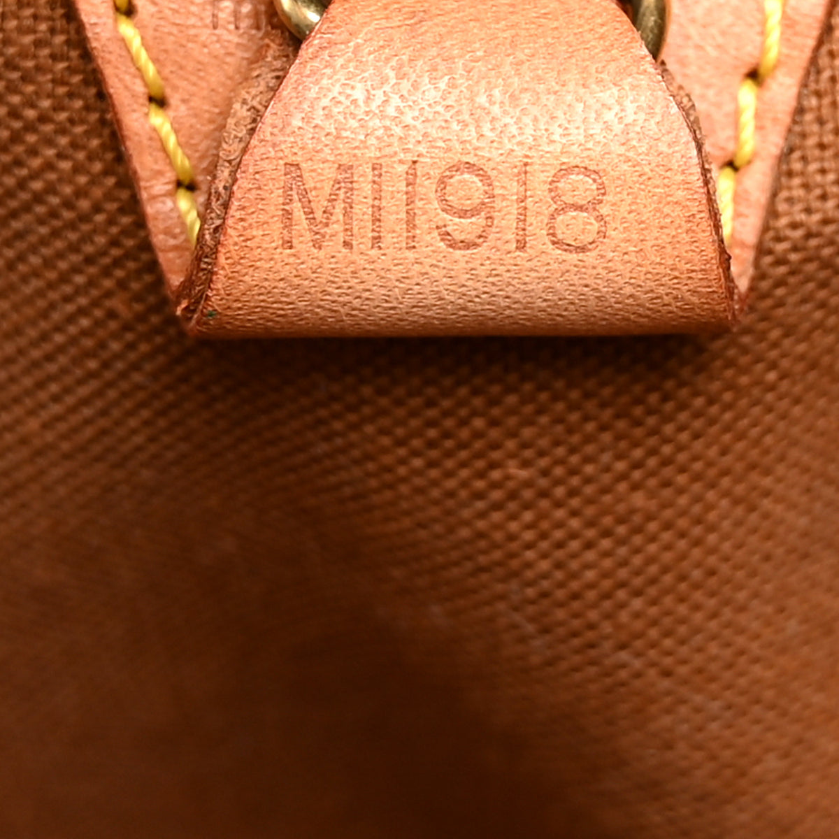 Monogram Ellipse PM