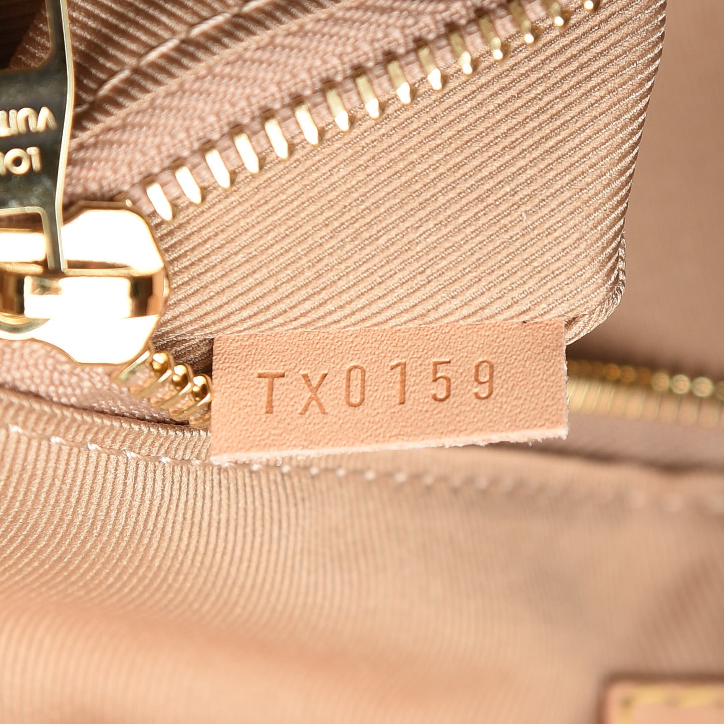 Monogram Graceful PM