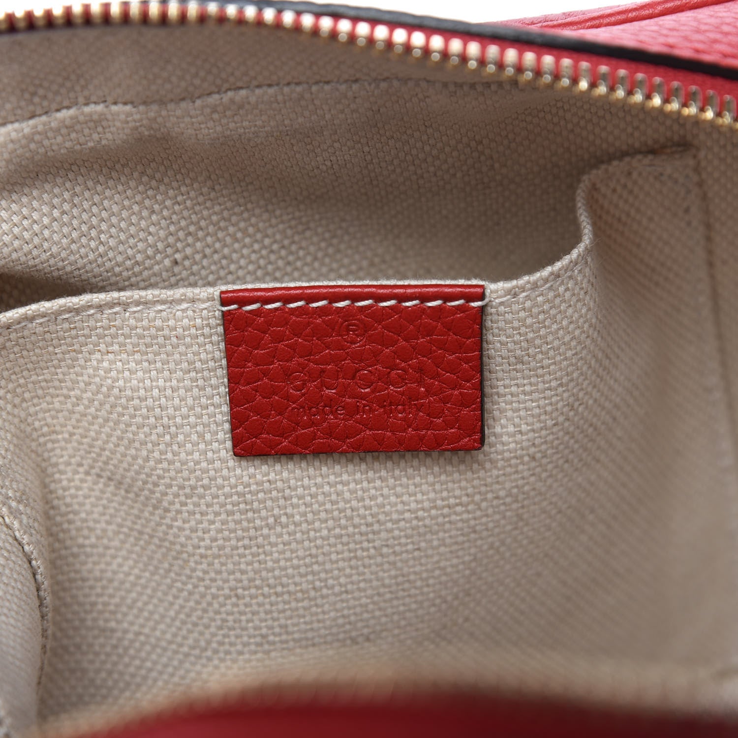 Gucci Pebbled Calfskin Small Soho Disco Bag Tabasco Red 8 of 10