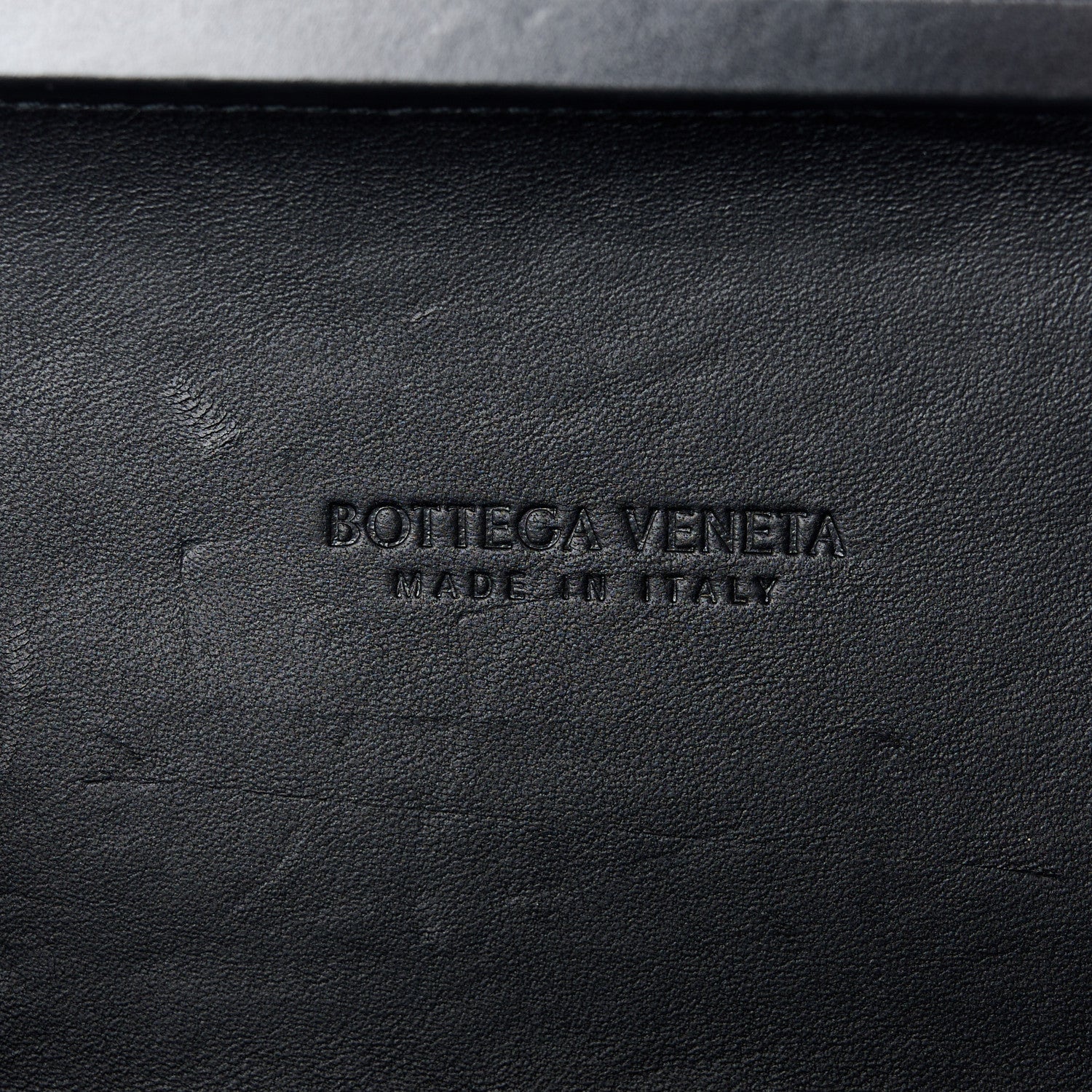 Bottega Veneta Foulard Intrecciato Intrecciato Knot On Strap Black 6 of 9