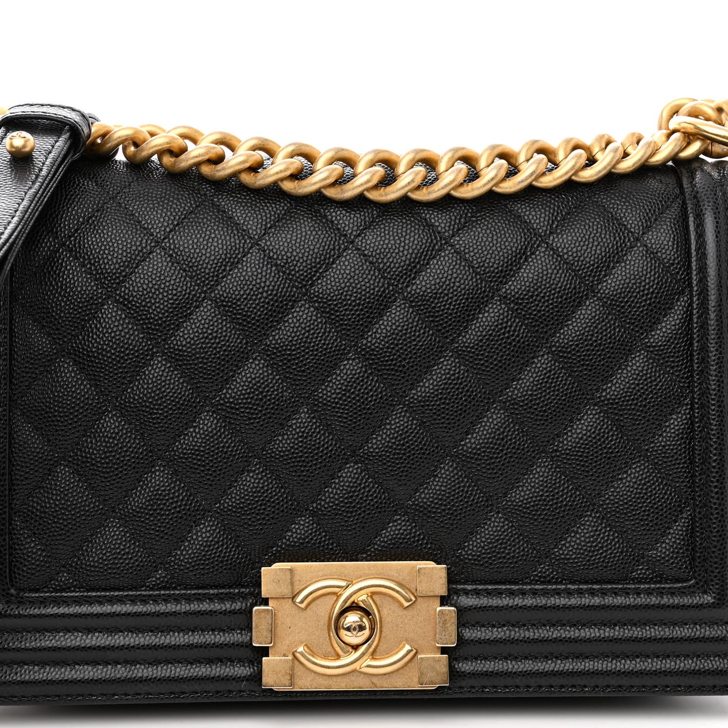 Caviar Quilted Medium Boy Flap Black
