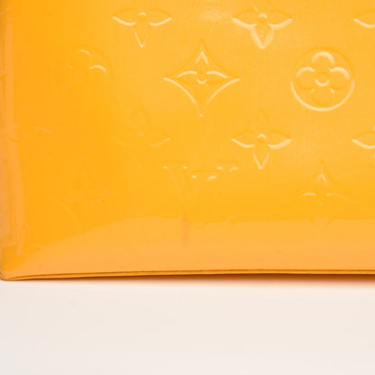 Louis Vuitton Vernis Wilshire PM Jaune Passion 8 of 10