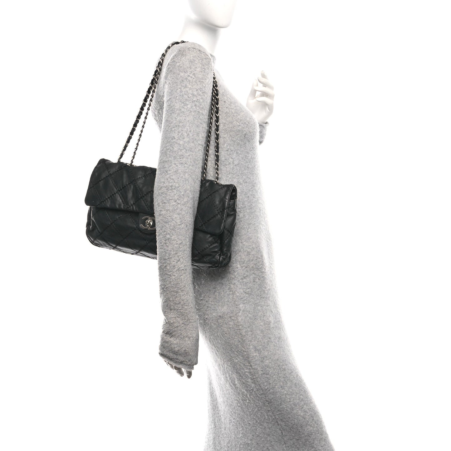 Lambskin Ultimate Stitch Maxi Flap Black